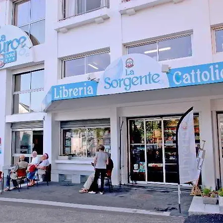 ホテル La Source ルルド