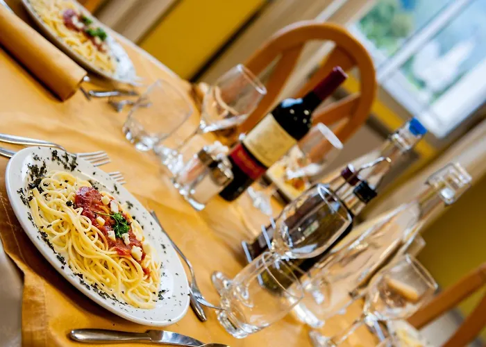 La Source 3* לורדה