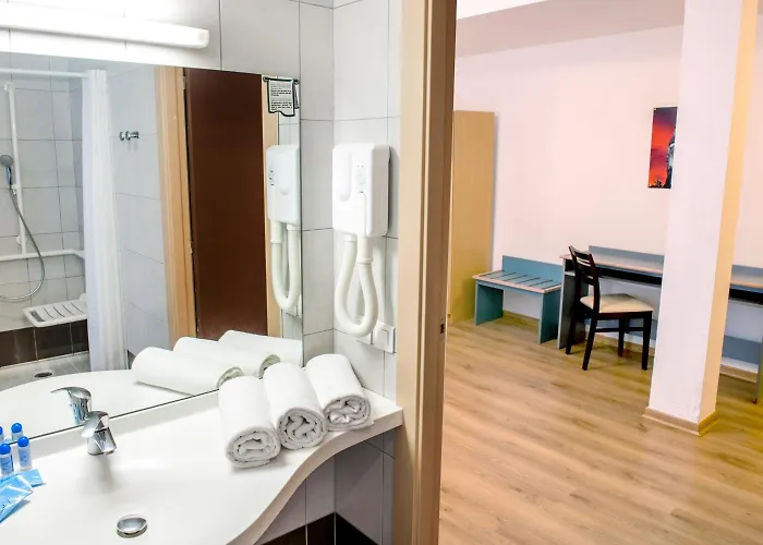 La Source לורדה