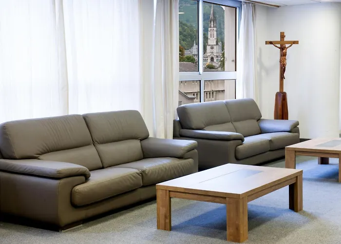 מלון La Source 3*