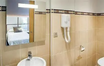 La Source מלון 3*