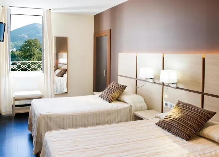 מלון La Source לורדה