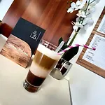 菈桑斯酒店