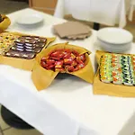 菈桑斯酒店 卢德