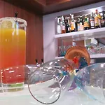 菈桑斯酒店 3* 卢德