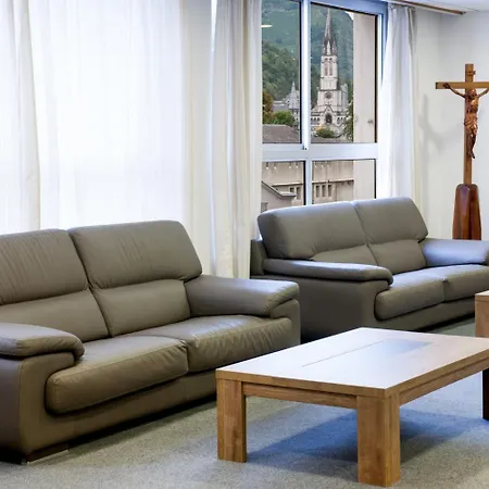 Готель La Source 3*